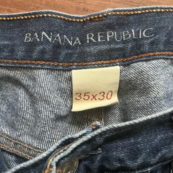 Banana Republic Denim Jeans 35x30 Distressed areas, New Condition. - Picture 5 of 6